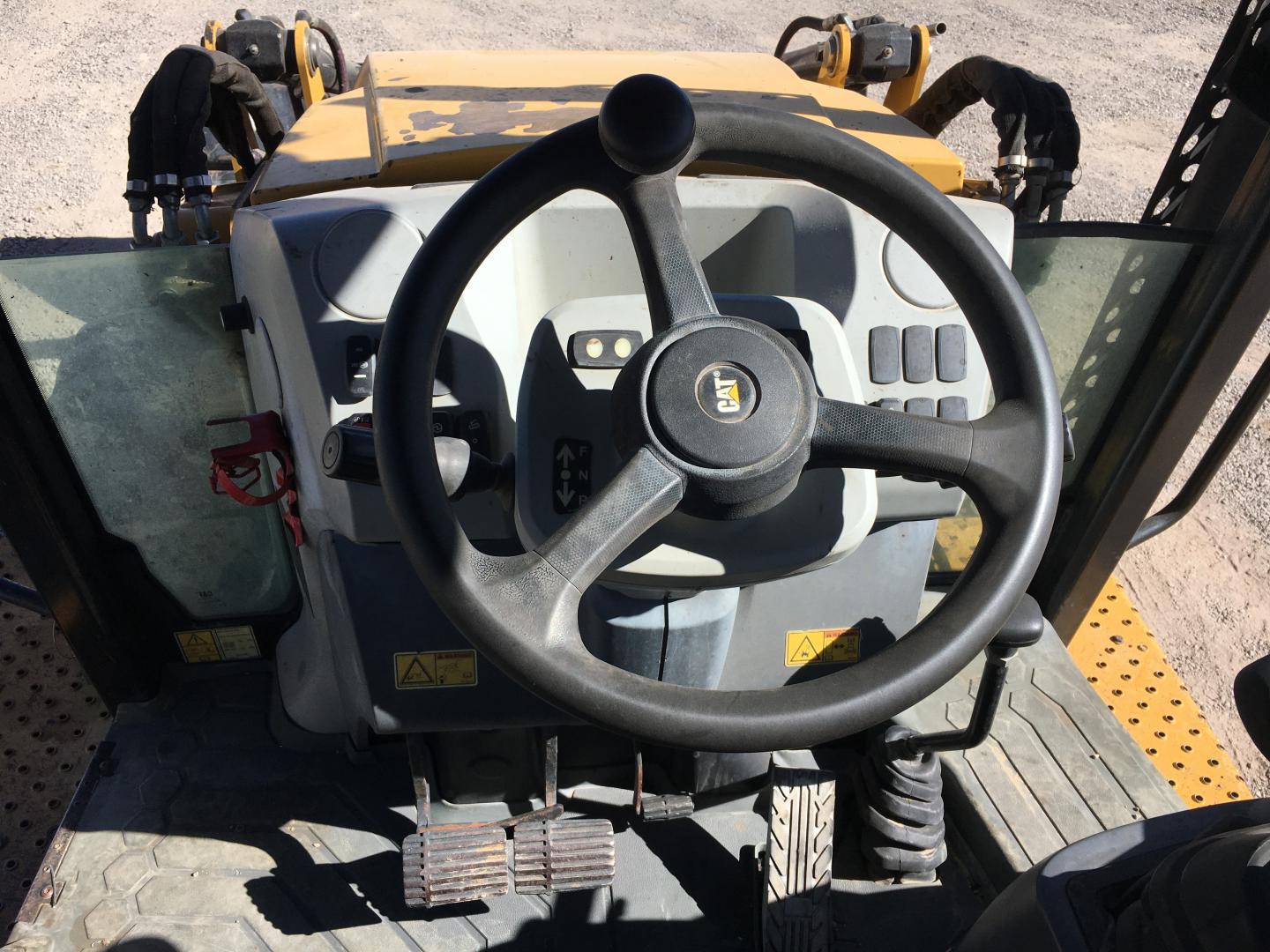 ./imagenes/INVOICE/2019/17135/RETROEXCAVADORA CAT 420F (34).JPG